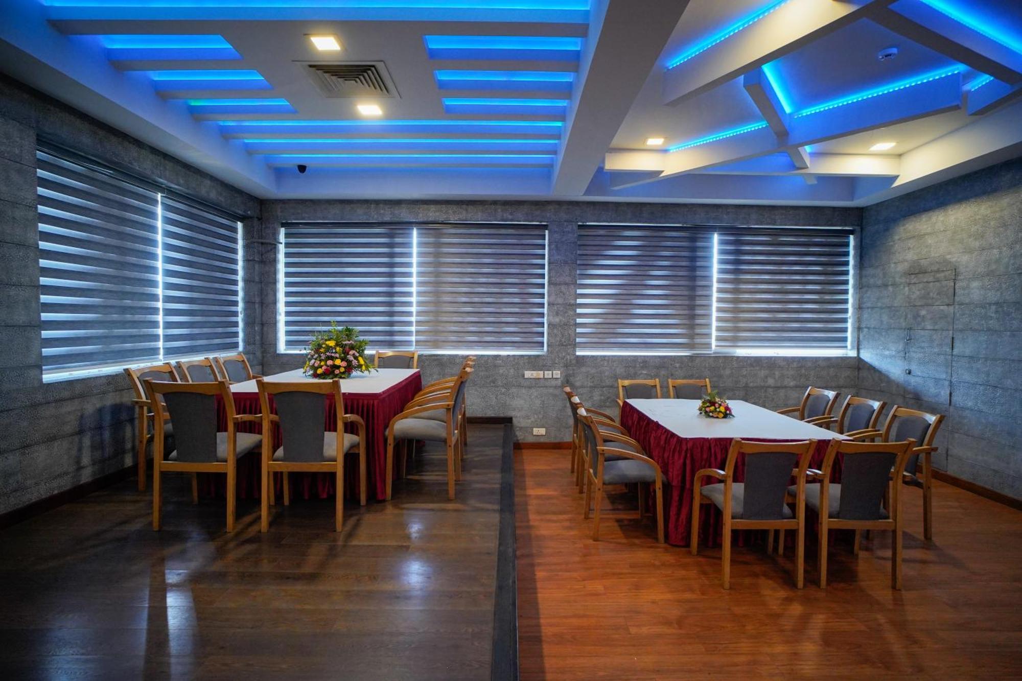 Hotel Olive Eva Kochi Extérieur photo